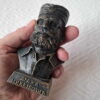 Statue
